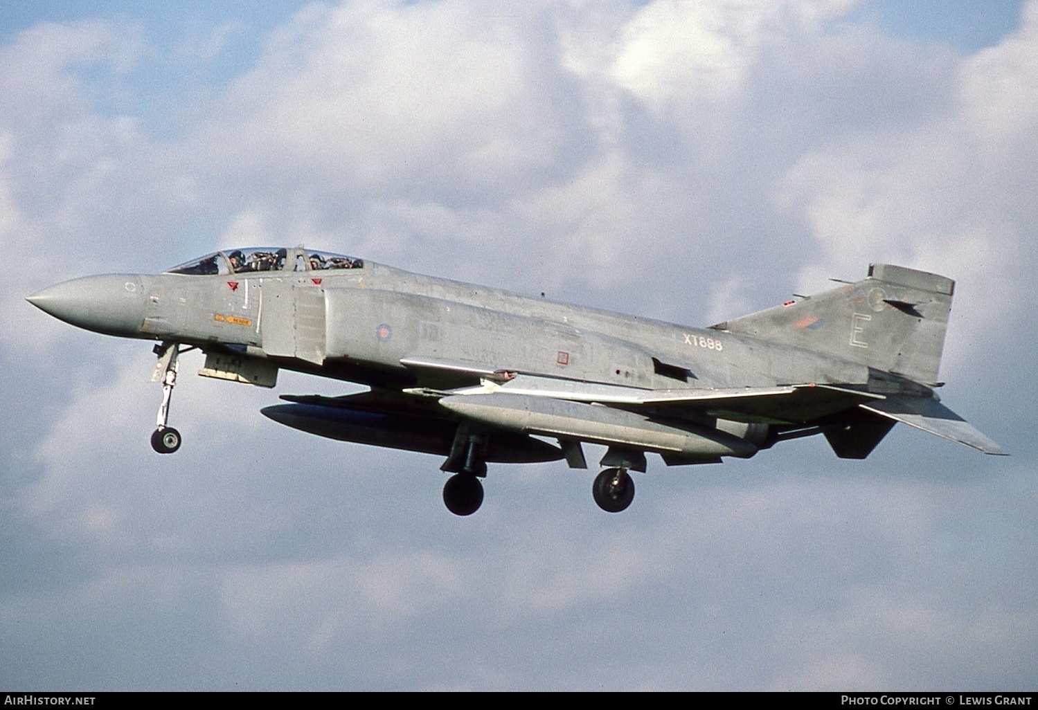 Aircraft Photo of XT898 | McDonnell Douglas F-4M Phantom FGR2 | UK - Air Force | AirHistory.net #127291