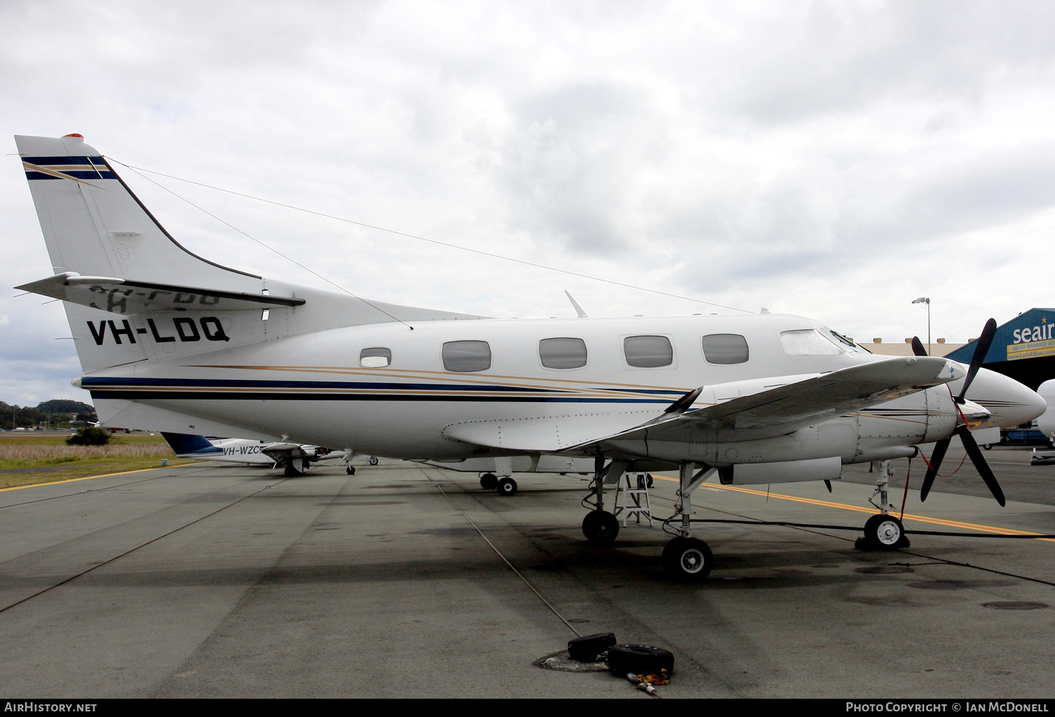 Aircraft Photo of VH-LDQ | Swearingen SA-226TB Merlin IIIB | AirHistory.net #127393