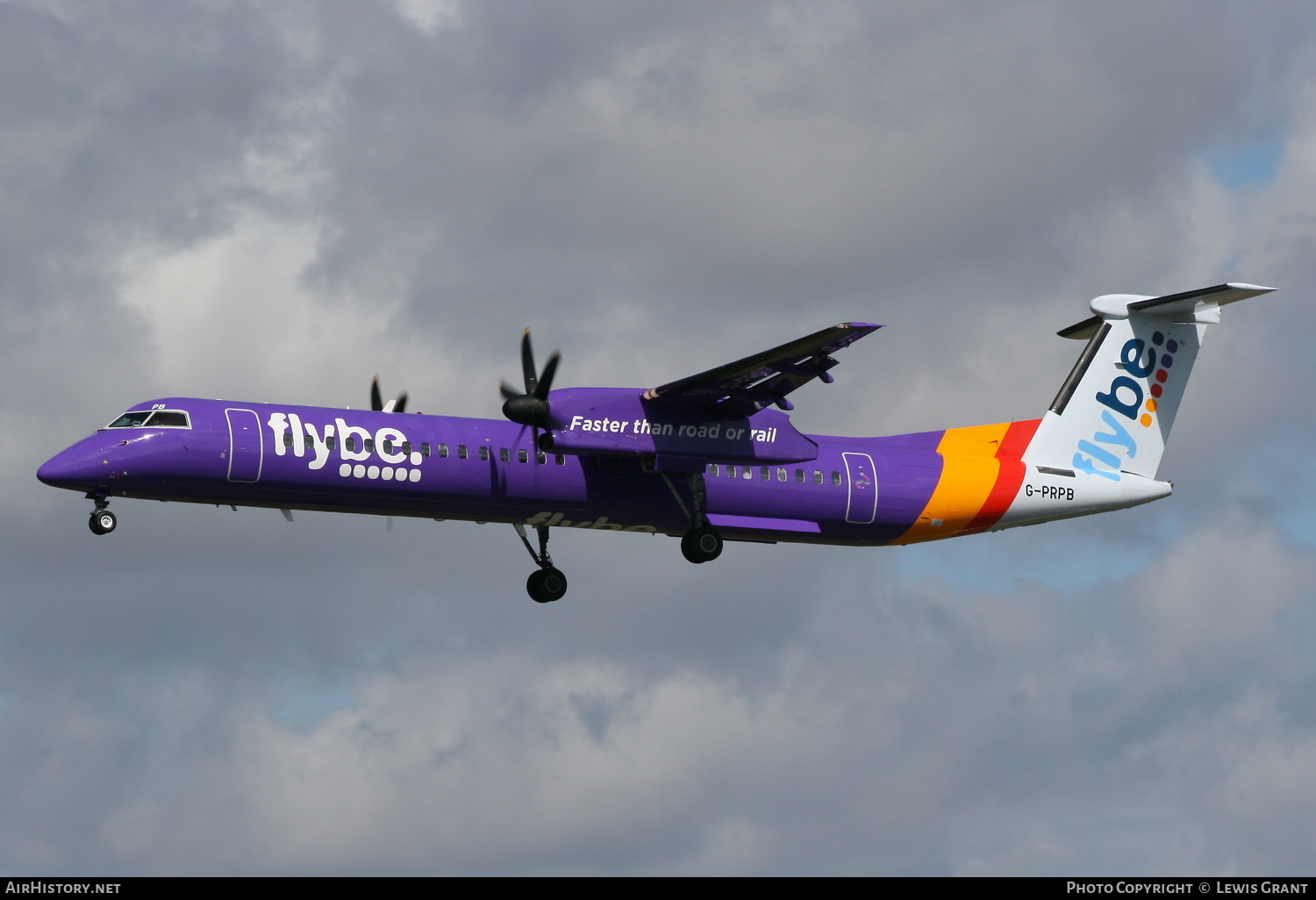 Aircraft Photo of G-PRPB | Bombardier DHC-8-402 Dash 8 | Flybe | AirHistory.net #127424