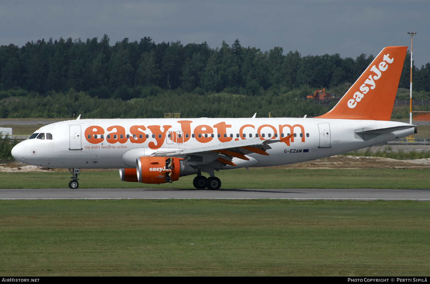 Aircraft Photo of G-EZAM | Airbus A319-111 | EasyJet | AirHistory.net #127451