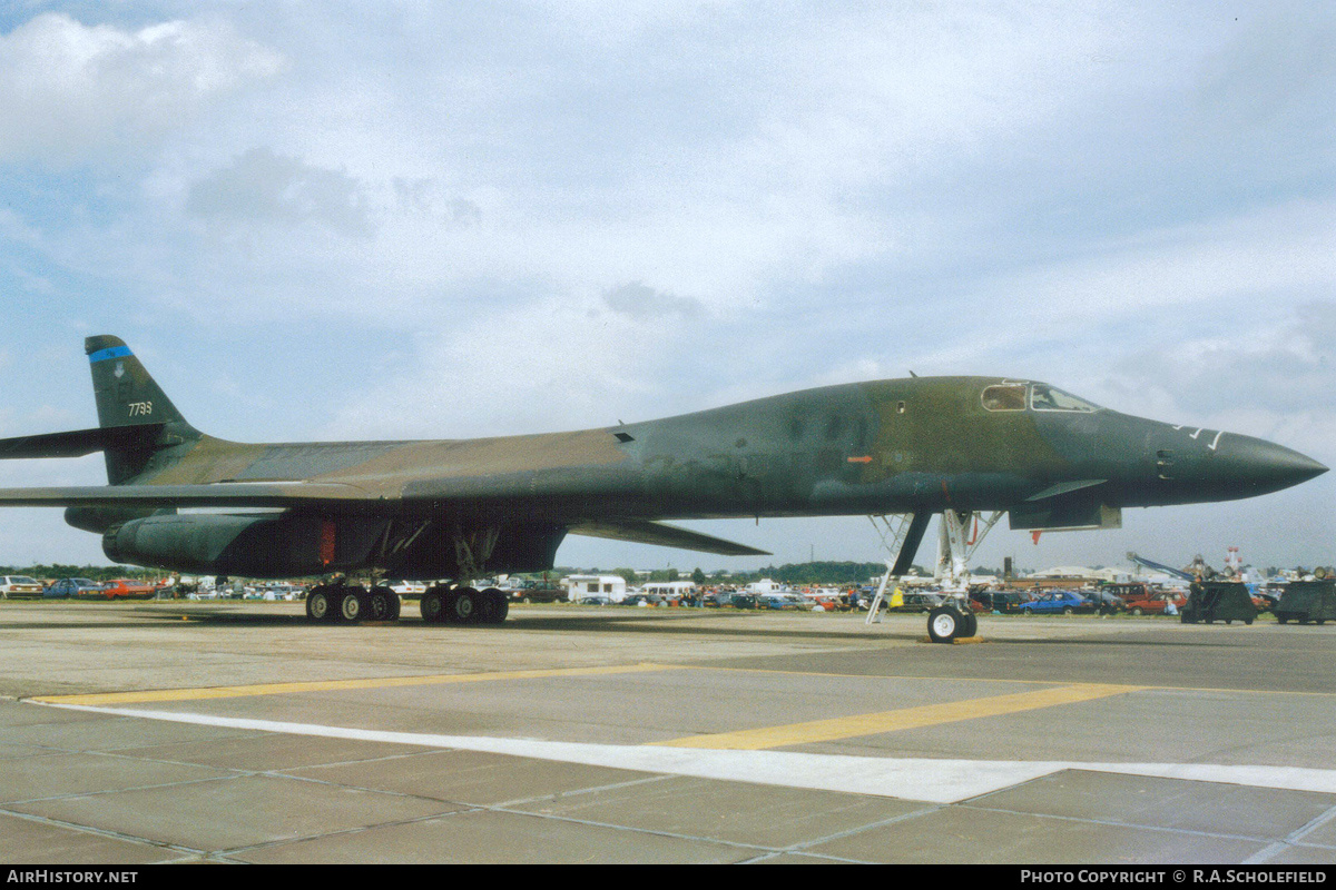 Aircraft Photo of 85-0077 | Rockwell B-1B Lancer | USA - Air Force | AirHistory.net #127693