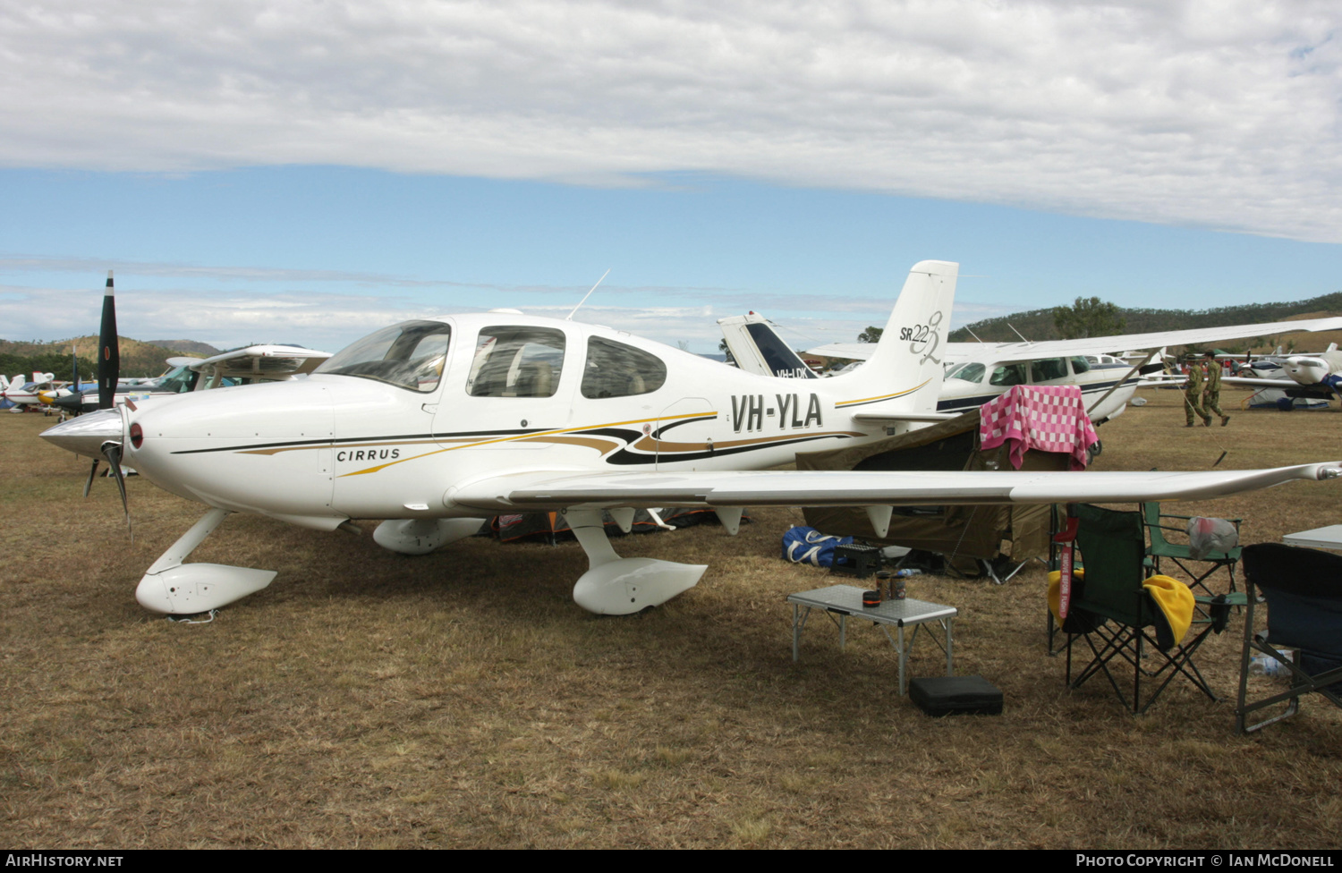 Aircraft Photo of VH-YLA | Cirrus SR-22 G2 | AirHistory.net #127763