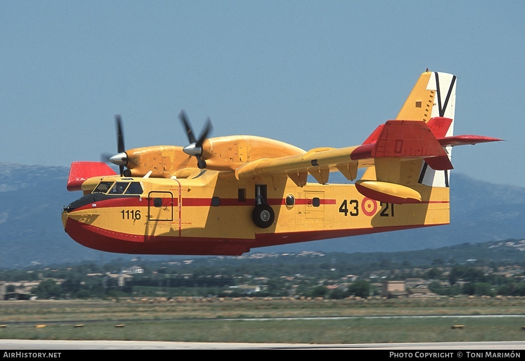 Aircraft Photo of UD.13-21 | Canadair CL-215T (CL-215-6B11) | Spain - Air Force | AirHistory.net #127813