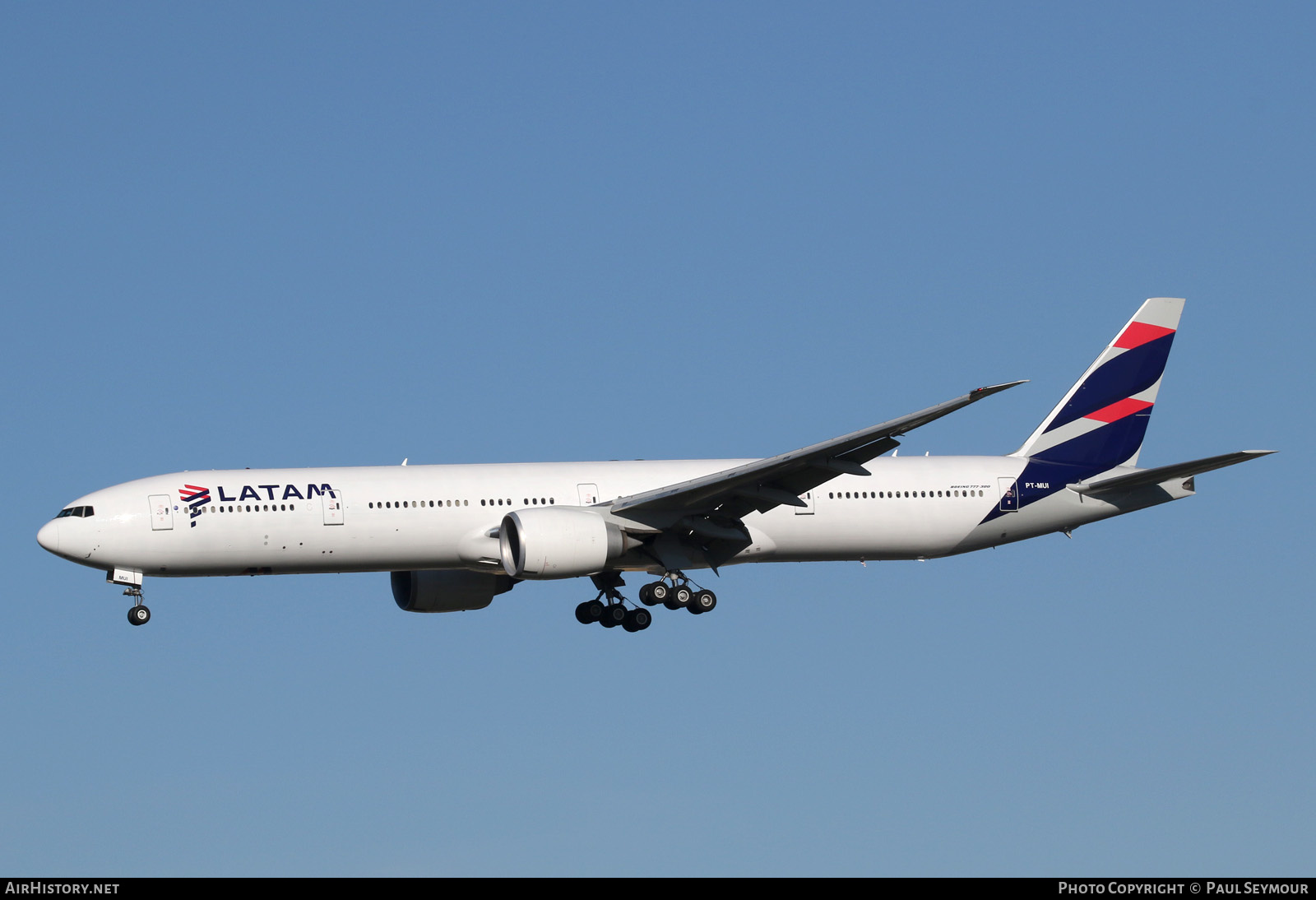 Aircraft Photo of PT-MUI | Boeing 777-32W/ER | LATAM Airlines | AirHistory.net #127825