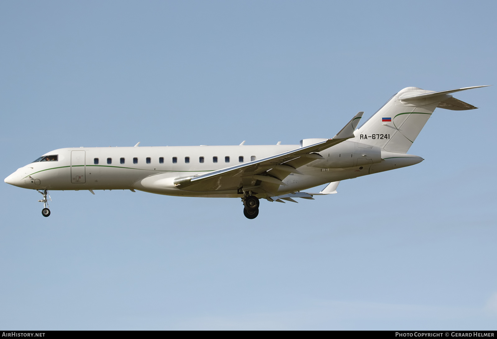 Aircraft Photo of RA-67241 | Bombardier Global 6000 (BD-700-1A10) | AirHistory.net #127996