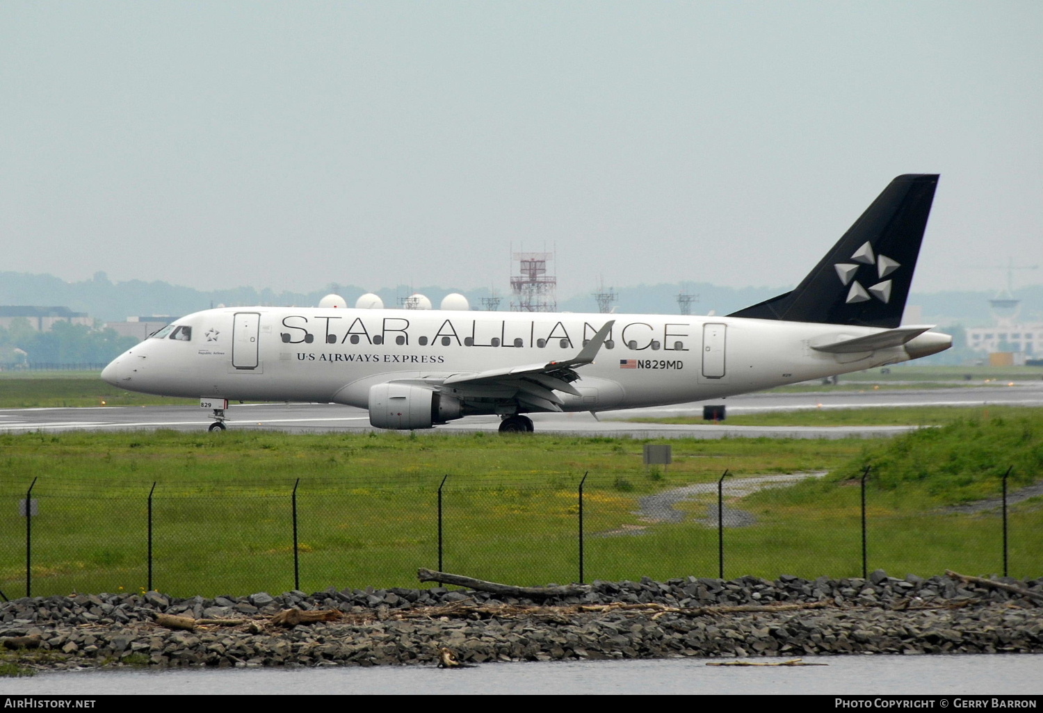 Aircraft Photo of N829MD | Embraer 170SU (ERJ-170-100SU) | US Airways Express | AirHistory.net #128066