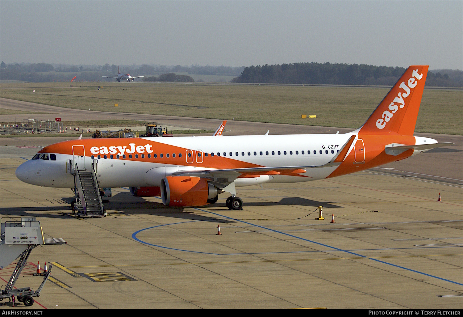 Aircraft Photo of G-UZHT | Airbus A320-251N | EasyJet | AirHistory.net #128086