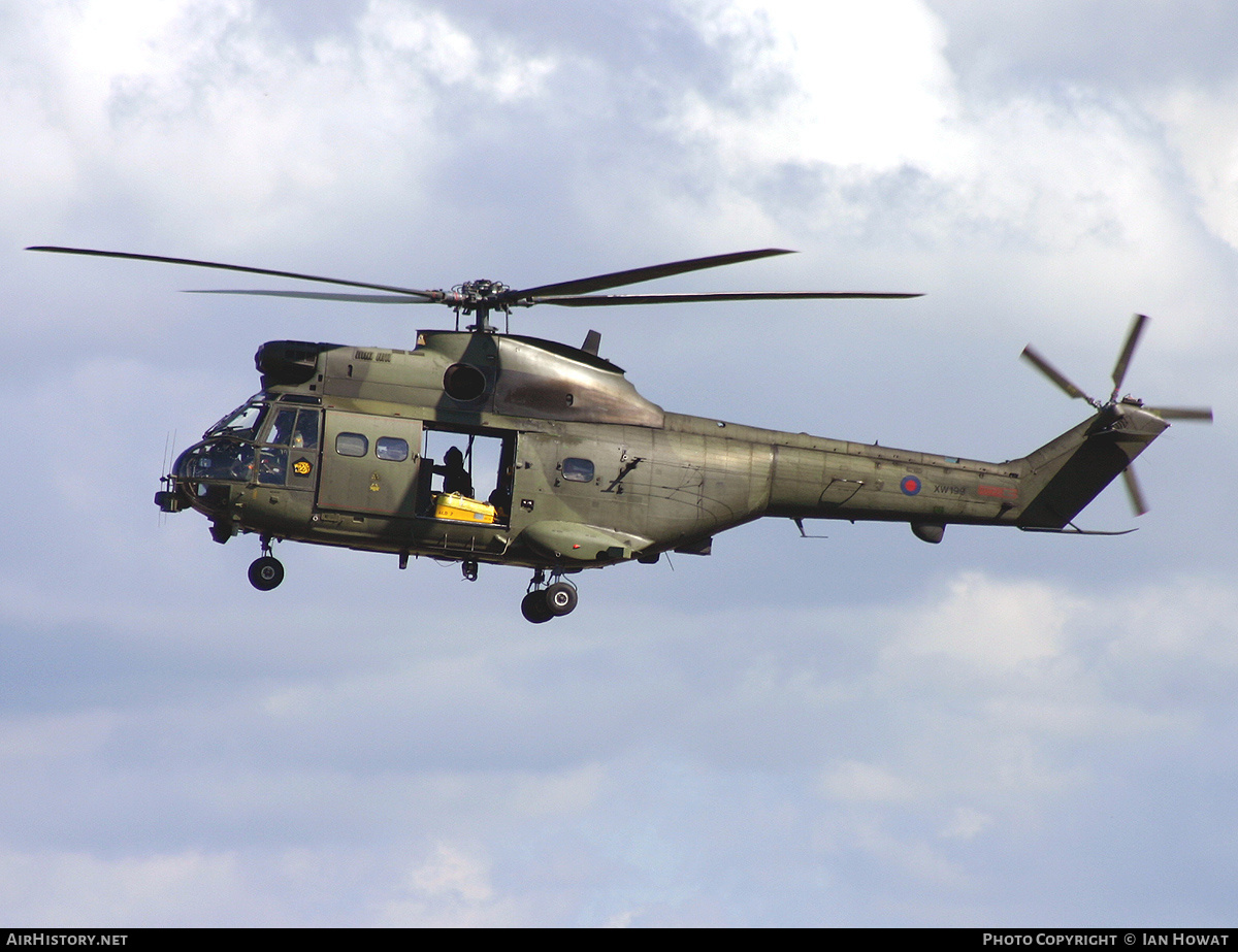 Aircraft Photo of XW199 | Aerospatiale SA-330E Puma HC1 | UK - Air Force | AirHistory.net #128108