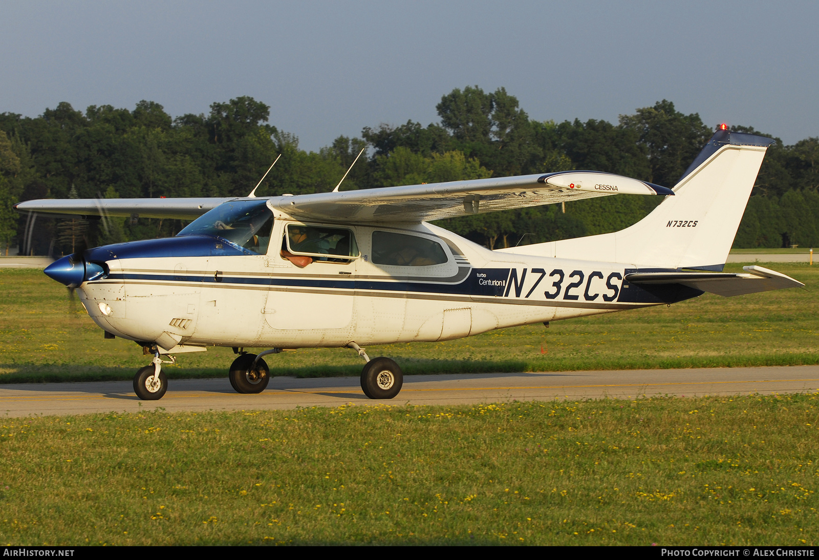Aircraft Photo of N732CS | Cessna T210L Turbo Centurion II | AirHistory.net #128171