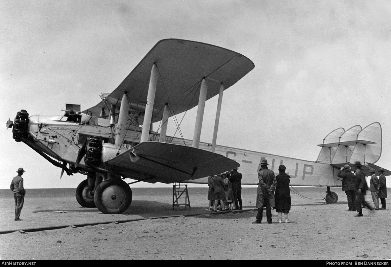 Aircraft Photo of G-AUJP | De Havilland D.H. 66 Hercules | West Australian Airways | AirHistory.net #128273