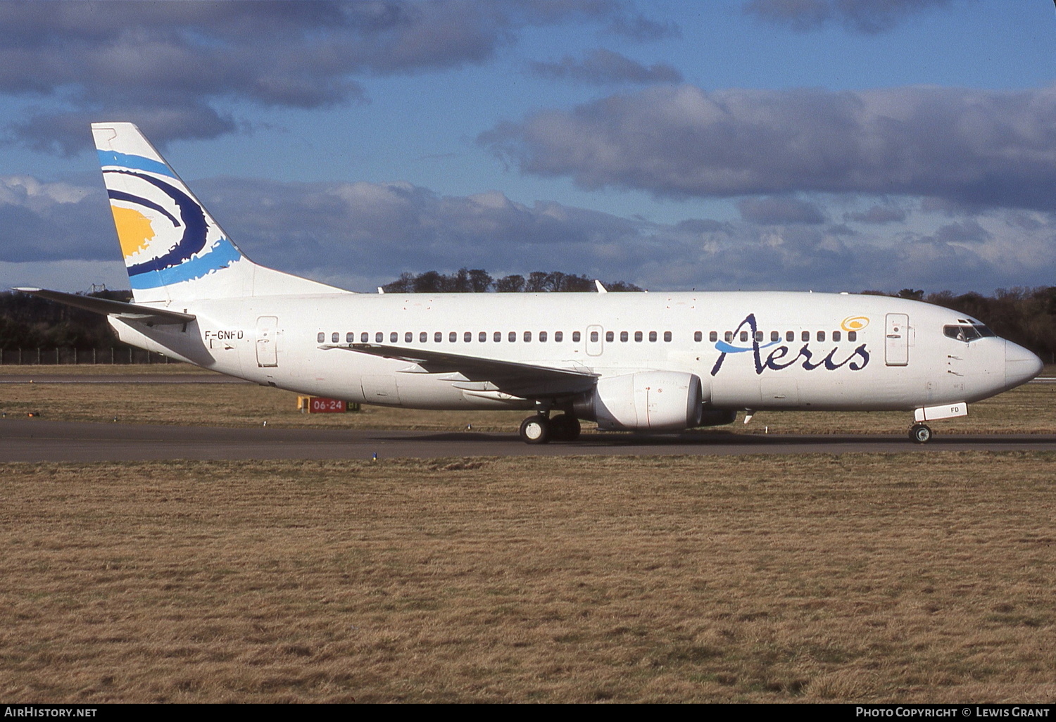 Aircraft Photo of F-GNFD | Boeing 737-36E | Aeris | AirHistory.net #128313