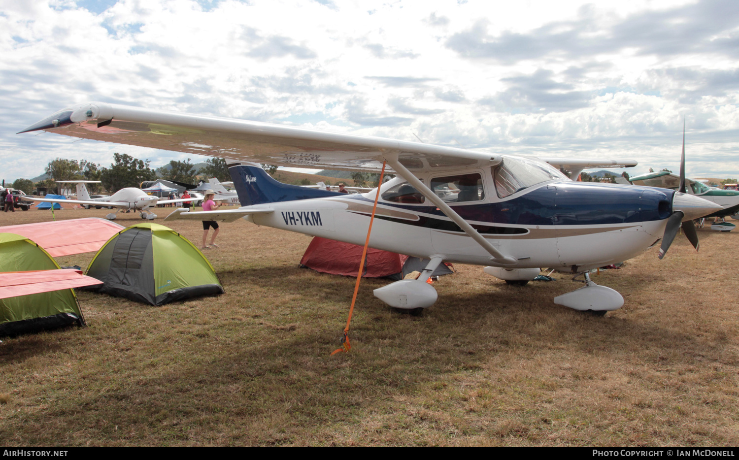 Aircraft Photo of VH-YKM | Cessna 182T Skylane | AirHistory.net #128345
