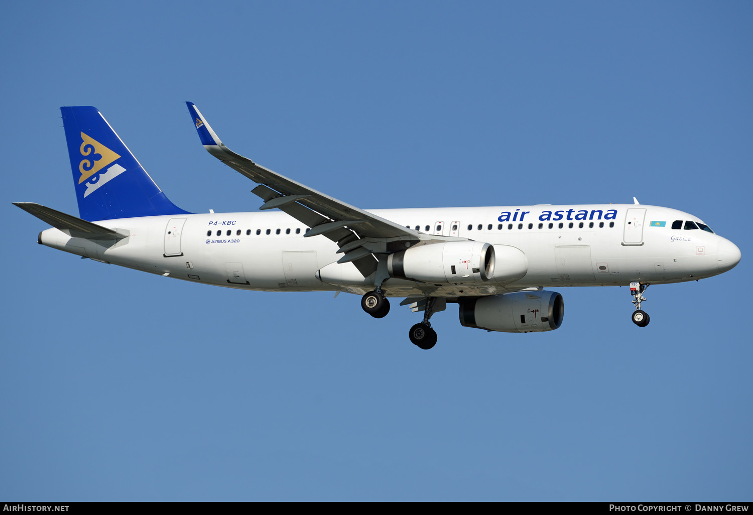 Aircraft Photo of P4-KBC | Airbus A320-232 | Air Astana | AirHistory.net #128423