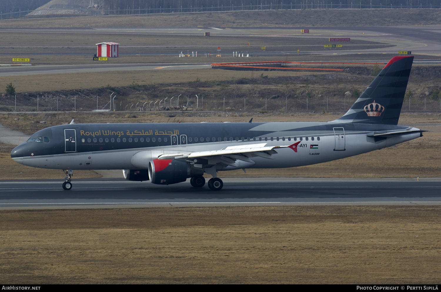 Aircraft Photo of JY-AYI | Airbus A320-212 | Royal Wings | AirHistory.net #128647