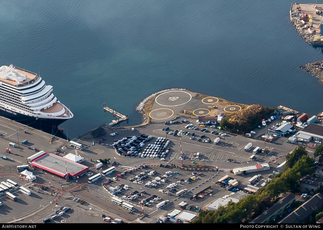 Airport photo of Victoria - Harbour Camel Point Heliport (CBF7) in British Columbia, Canada | AirHistory.net #128682