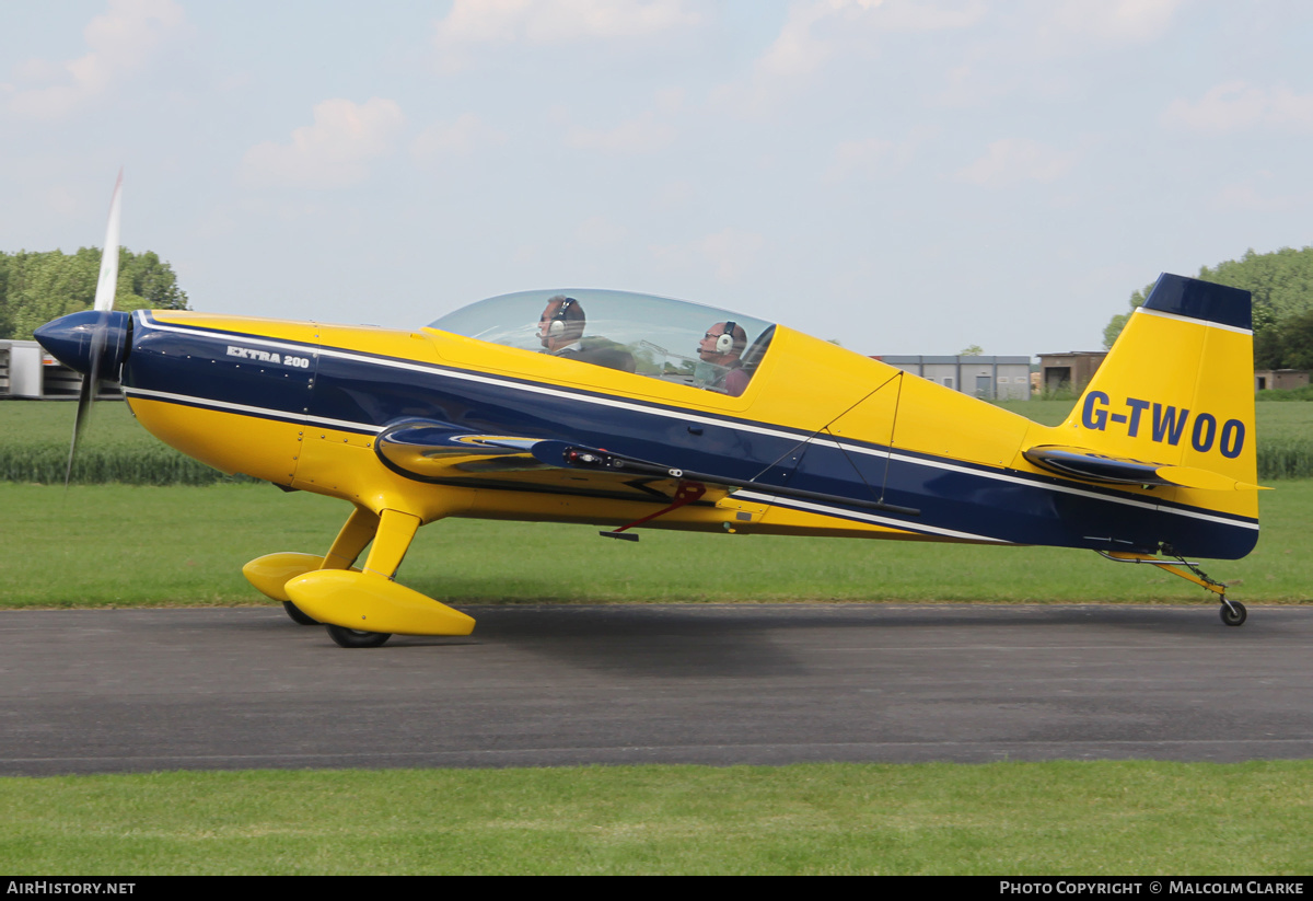 Aircraft Photo of G-TWOO | Extra EA300/200 | AirHistory.net #128686