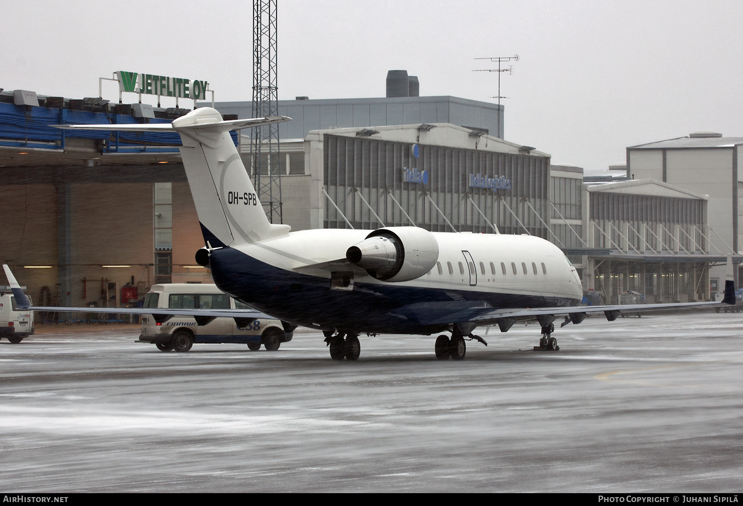 Aircraft Photo of OH-SPB | Bombardier Challenger 850 (CRJ-200SE/CL-600-2B19) | AirHistory.net #128689