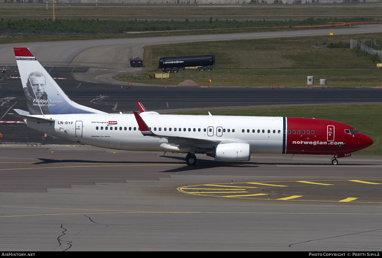 Aircraft Photo of LN-DYF | Boeing 737-8JP | Norwegian | AirHistory.net #128761