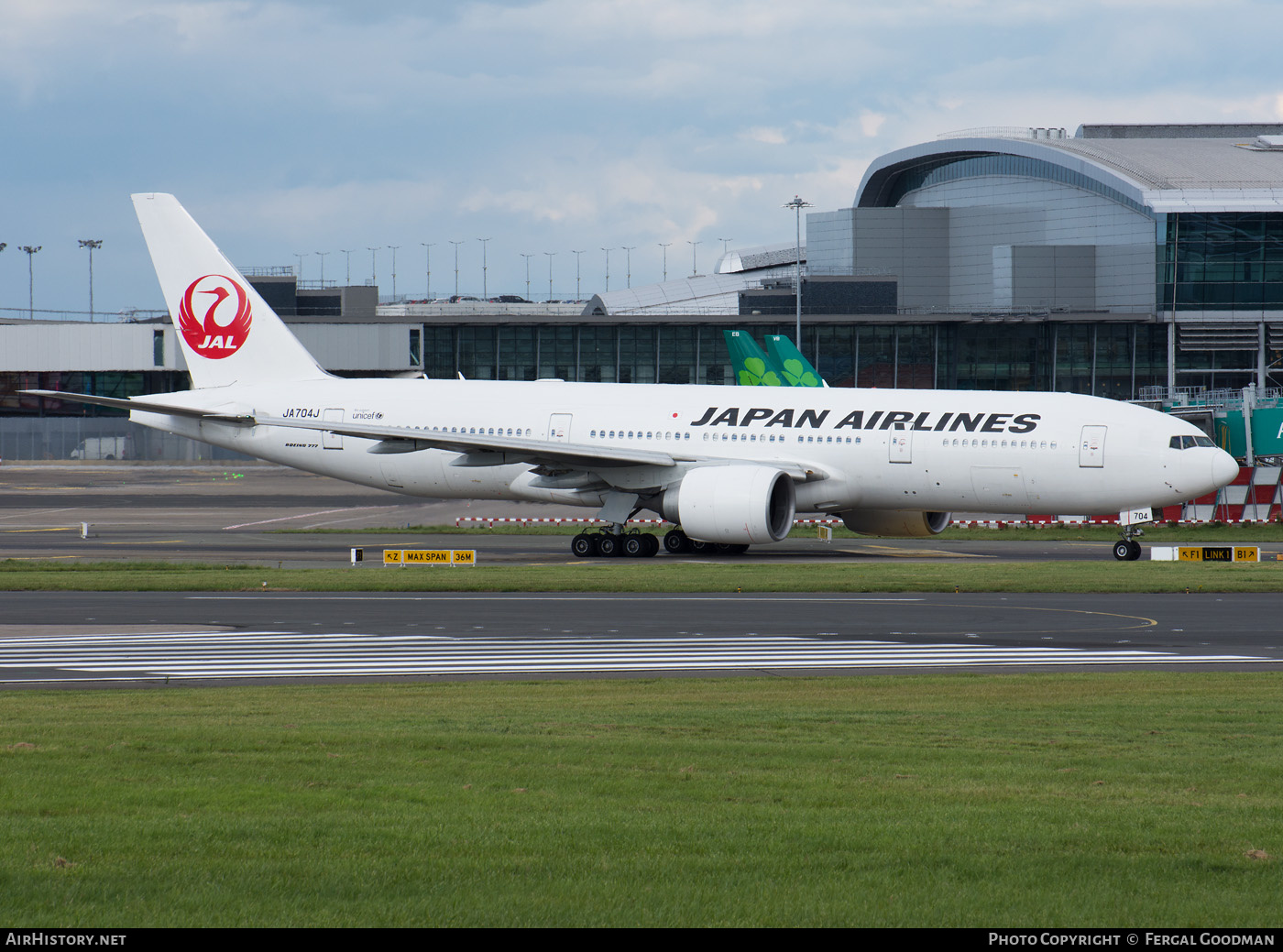 Aircraft Photo of JA704J | Boeing 777-246/ER | Japan Airlines - JAL | AirHistory.net #128767