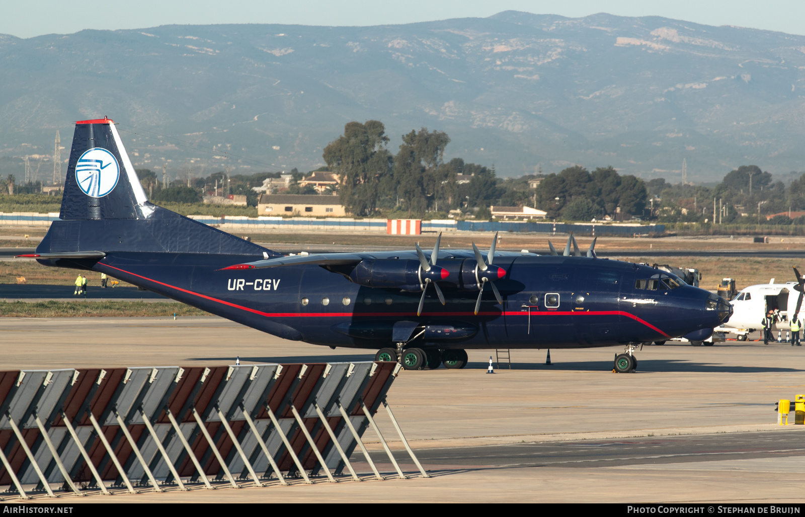 Aircraft Photo of UR-CGV | Antonov An-12BK | Ukraine Air Alliance | AirHistory.net #128904