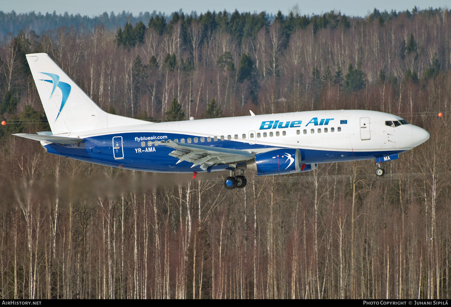 Aircraft Photo of YR-AMA | Boeing 737-530 | Blue Air | AirHistory.net #128911