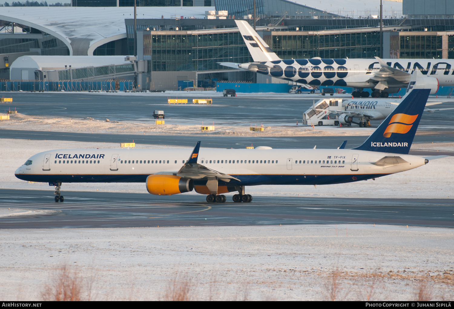 Aircraft Photo of TF-FIX | Boeing 757-308 | Icelandair | AirHistory.net #128948