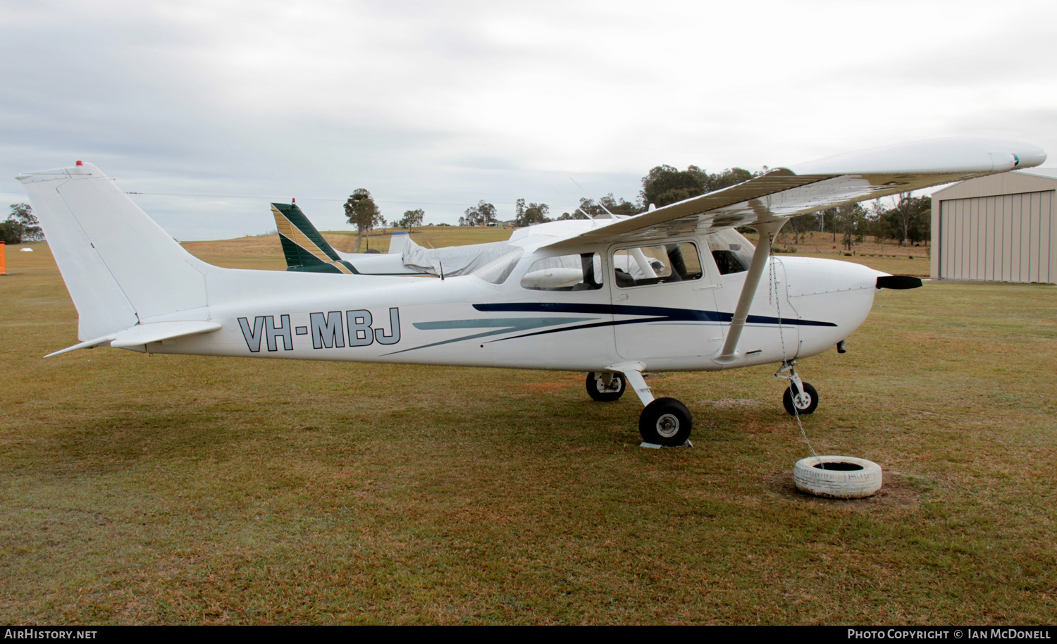 Aircraft Photo of VH-MBJ | Cessna 172N Skyhawk | AirHistory.net #128981