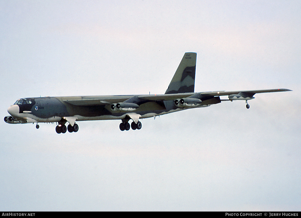 Aircraft Photo of 59-2588 / 92588 | Boeing B-52G Stratofortress | USA - Air Force | AirHistory.net #129057