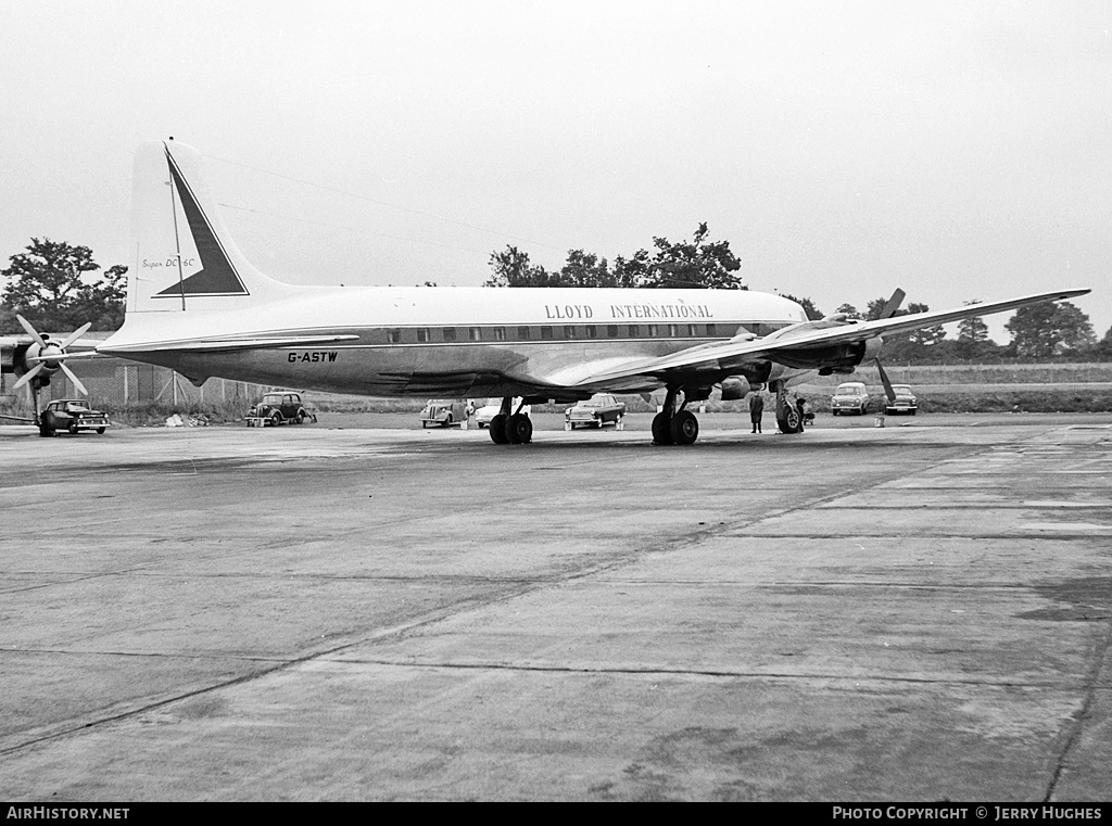 Aircraft Photo of G-ASTW | Douglas DC-6B | Lloyd International Airways | AirHistory.net #129077