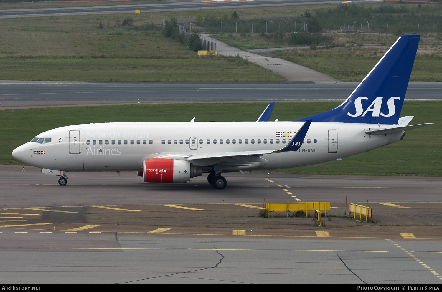Aircraft Photo of LN-RNU | Boeing 737-783 | Scandinavian Airlines - SAS | AirHistory.net #129113