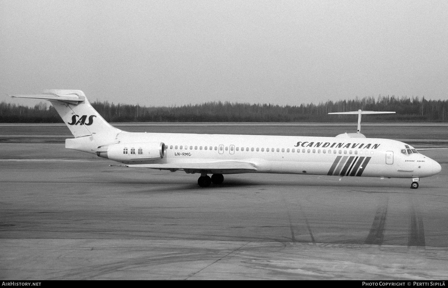 Aircraft Photo of LN-RMG | McDonnell Douglas MD-87 (DC-9-87) | Scandinavian Airlines - SAS | AirHistory.net #129159