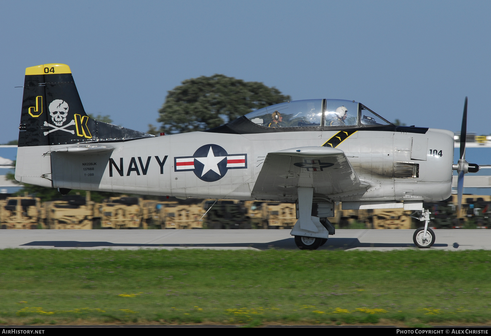 Aircraft Photo of N228JK / NX228JK / 137668 | North American T-28B Trojan | USA - Navy | AirHistory.net #129195