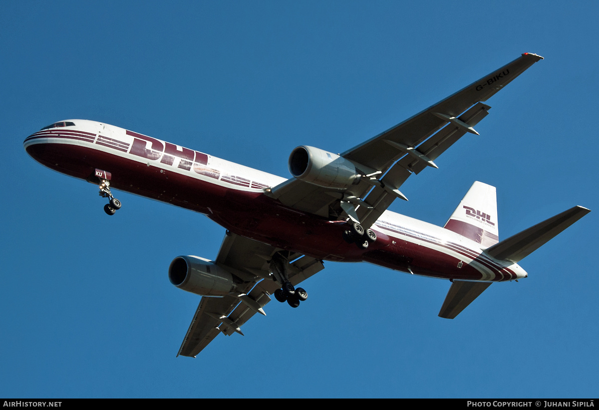 Aircraft Photo of G-BIKU | Boeing 757-236 | DHL Worldwide Express | AirHistory.net #129208