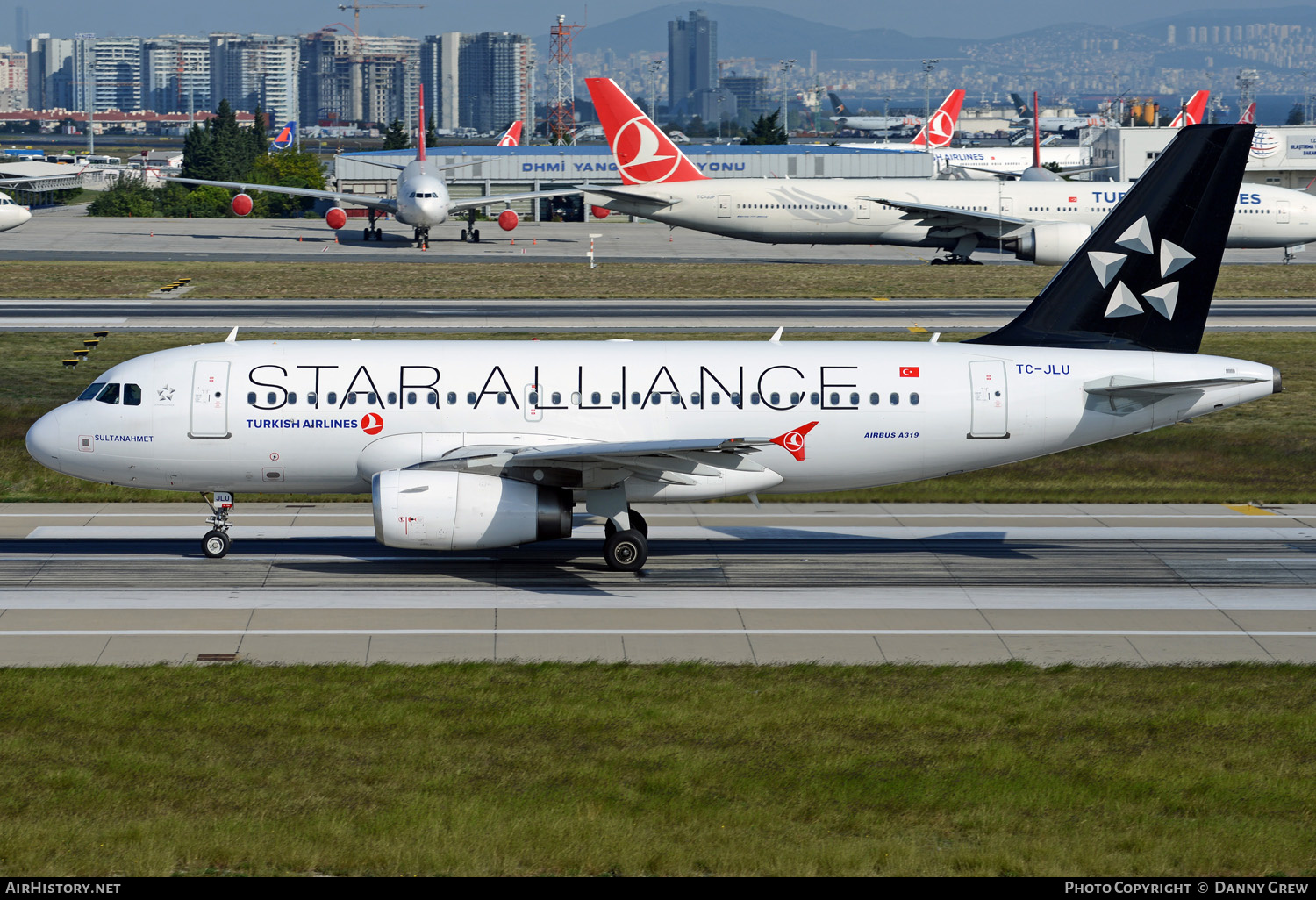 Aircraft Photo of TC-JLU | Airbus A319-132 | Turkish Airlines | AirHistory.net #129248