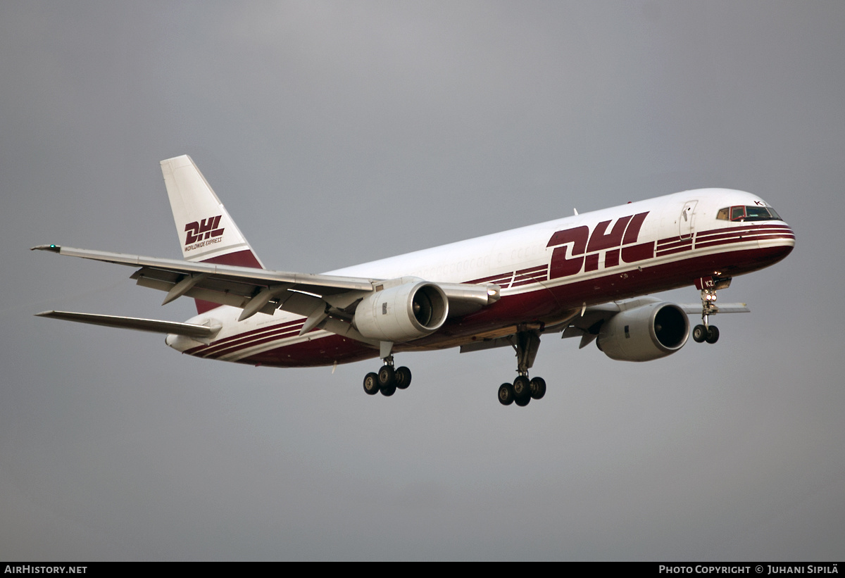 Aircraft Photo of G-BIKZ | Boeing 757-236/SF | DHL Worldwide Express | AirHistory.net #129256