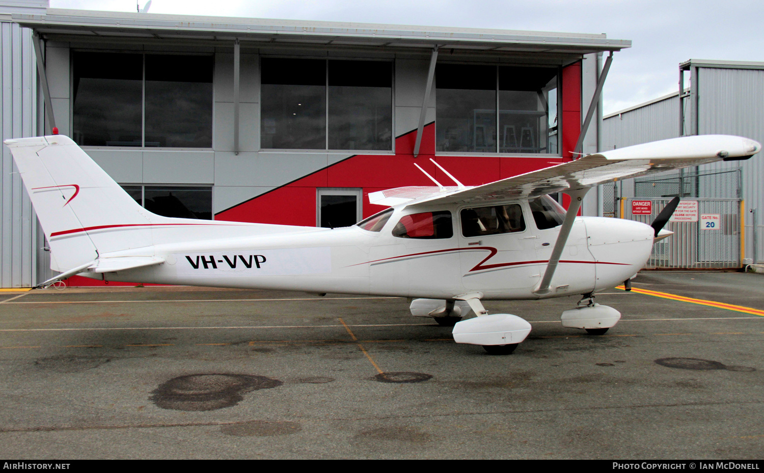 Aircraft Photo of VH-VVP | Cessna 172S Skyhawk SP | AirHistory.net #129288