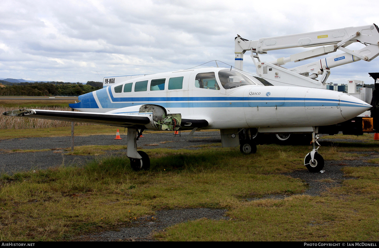 Aircraft Photo of VH-MAX | Cessna 402B | Qasco | AirHistory.net #129296