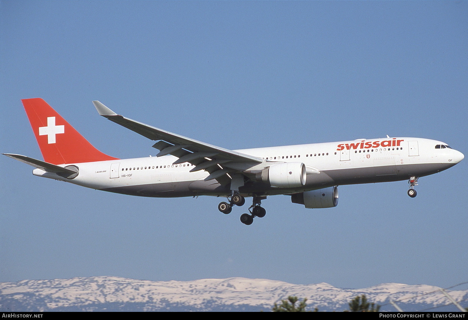 Aircraft Photo of HB-IQF | Airbus A330-223 | Swissair | AirHistory.net #129307