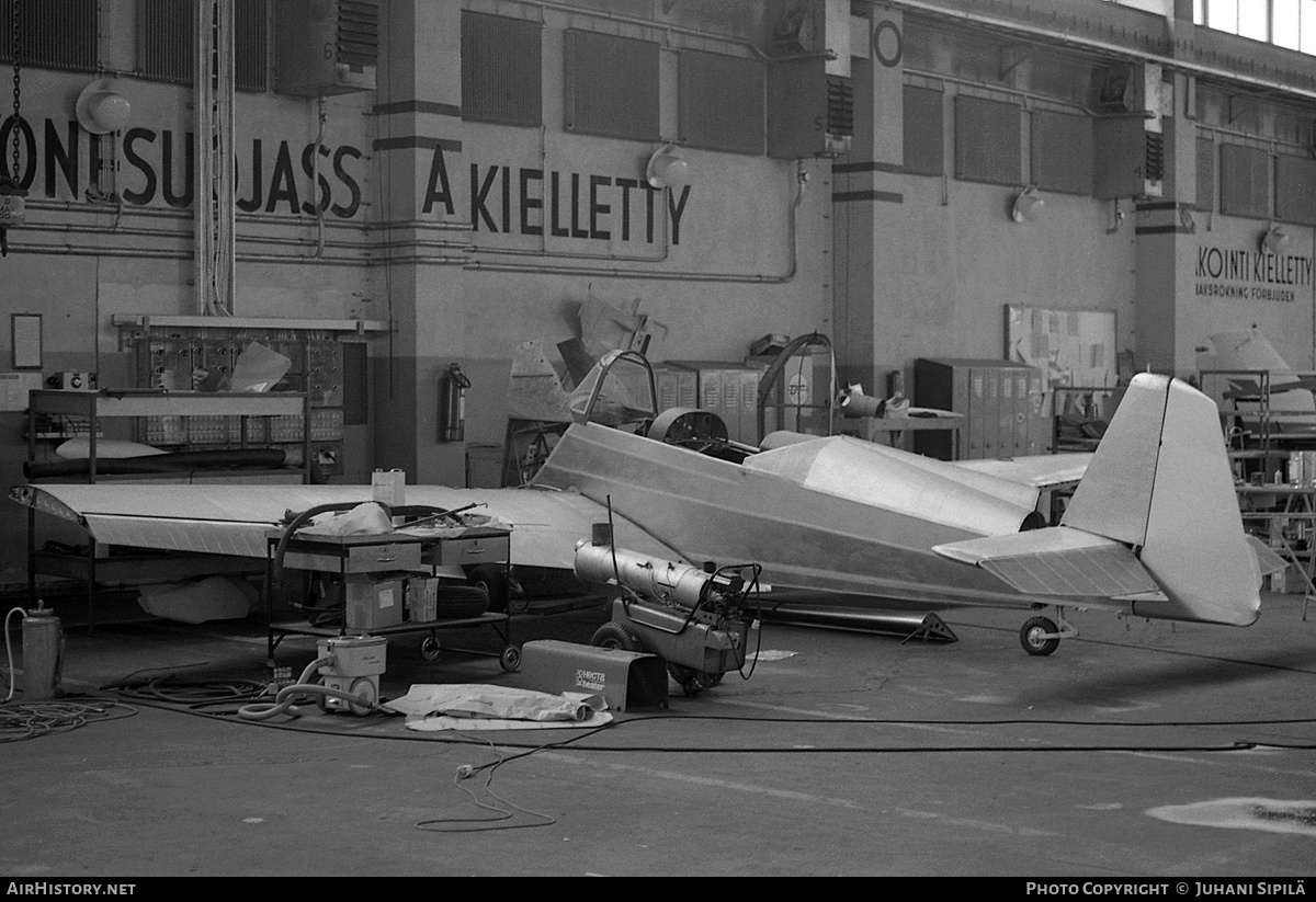 Aircraft Photo of OH-TZA | Zlin Z-126 Trener 2 | AirHistory.net #129468