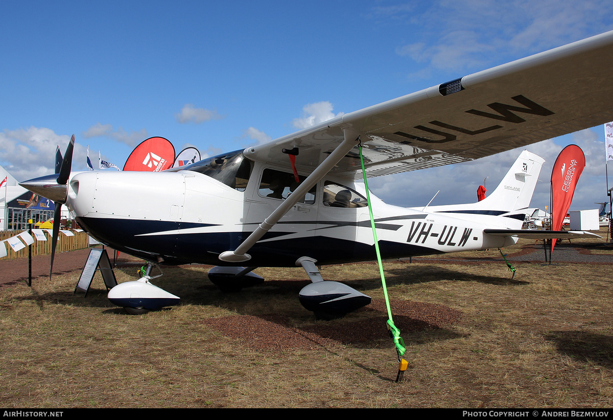 Aircraft Photo of VH-ULW | Cessna 182T Skylane | AirHistory.net #129492