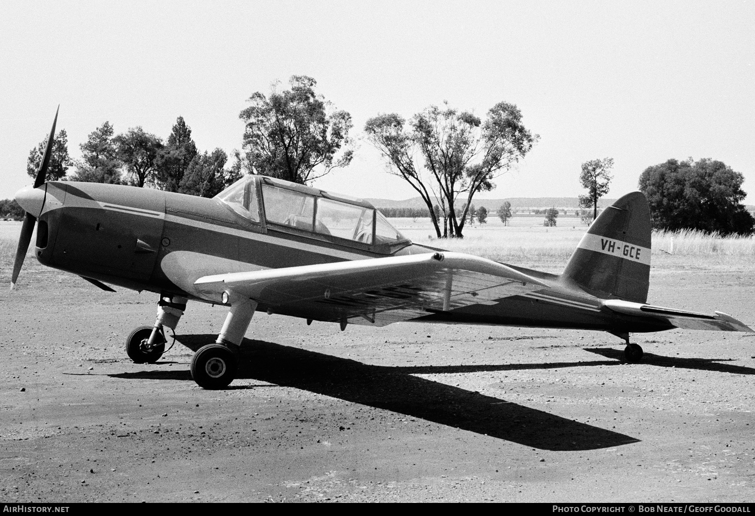 Aircraft Photo of VH-GCE | De Havilland DHC-1 Chipmunk T10 | AirHistory.net #129594