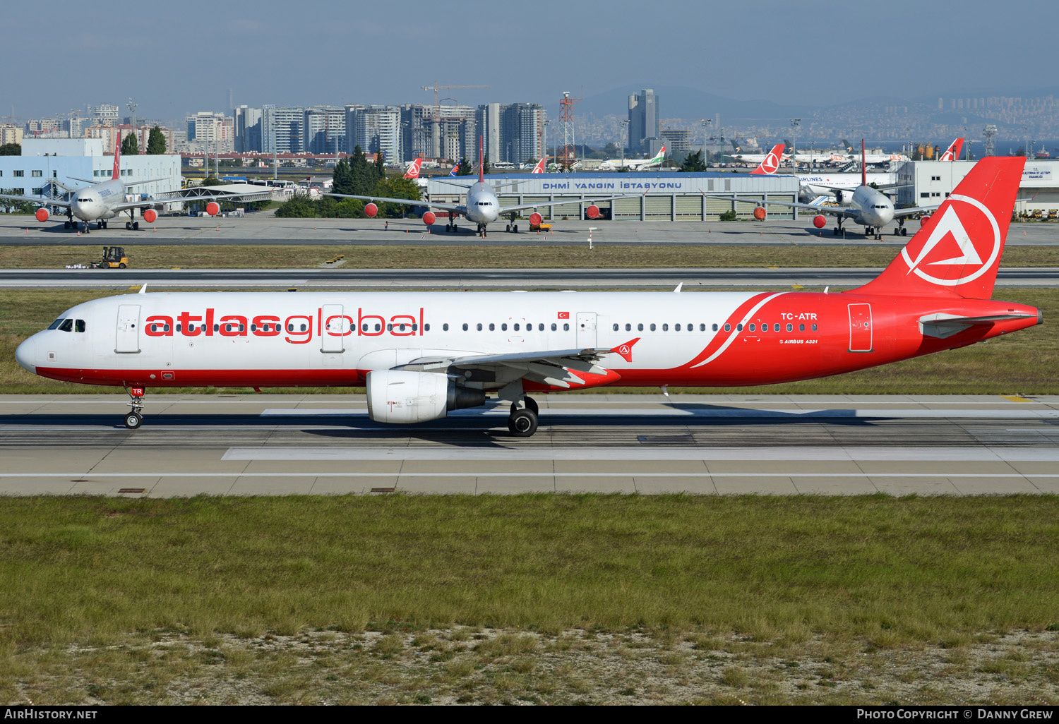 Aircraft Photo of TC-ATR | Airbus A321-211 | AtlasGlobal Airlines | AirHistory.net #129599