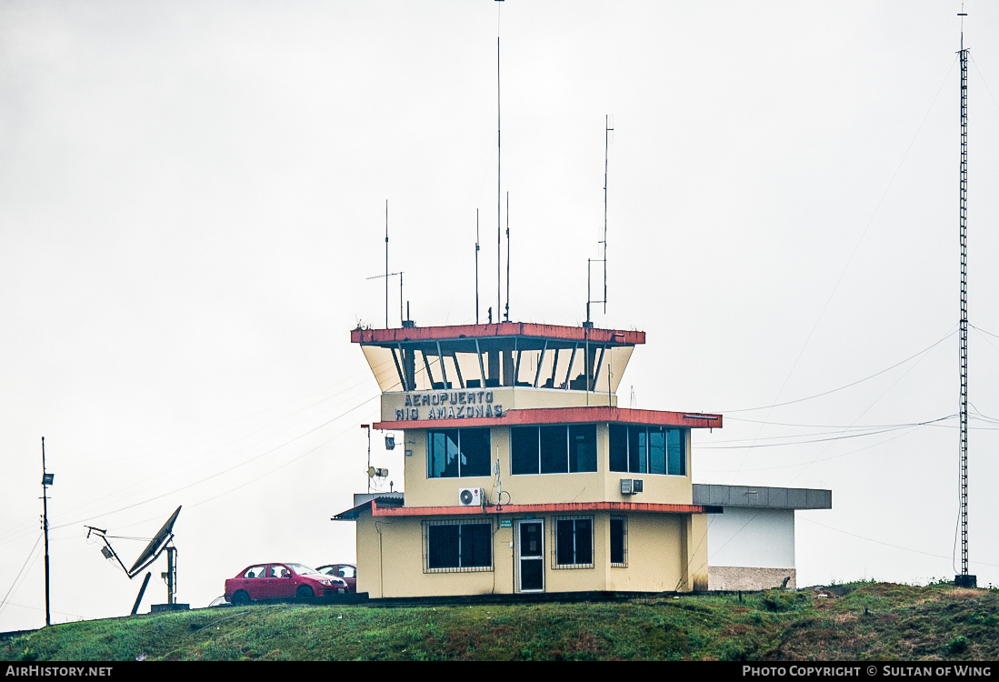 Airport photo of Shell - Río Amazonas (SESM / PTZ) in Ecuador | AirHistory.net #129661
