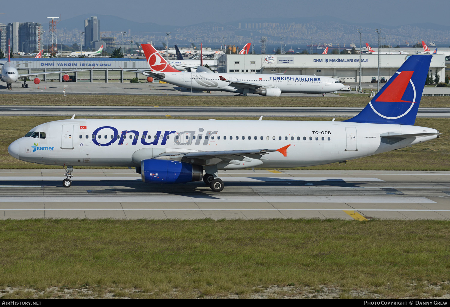 Aircraft Photo of TC-ODB | Airbus A320-232 | Onur Air | AirHistory.net #129706