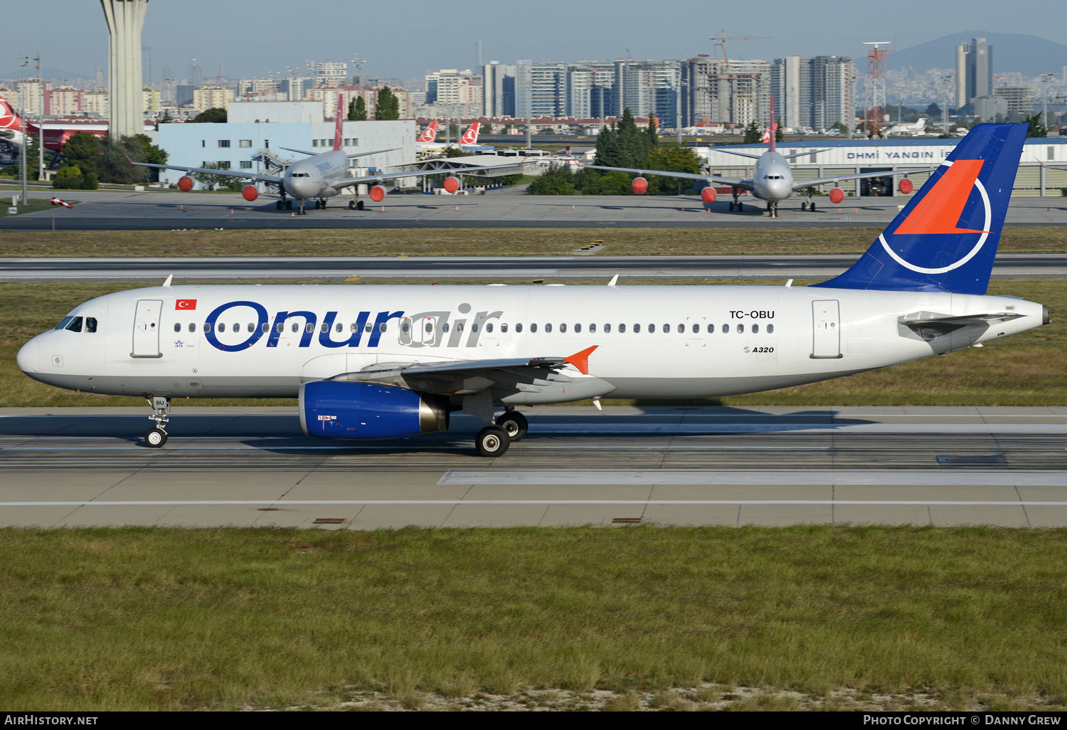 Aircraft Photo of TC-OBU | Airbus A320-232 | Onur Air | AirHistory.net #129731