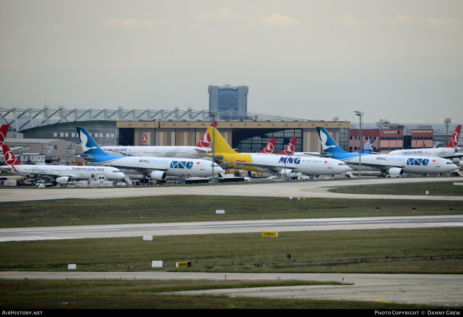 Airport photo of Istanbul - Atatürk (LTBA / ISL) in Turkey | AirHistory.net #129774