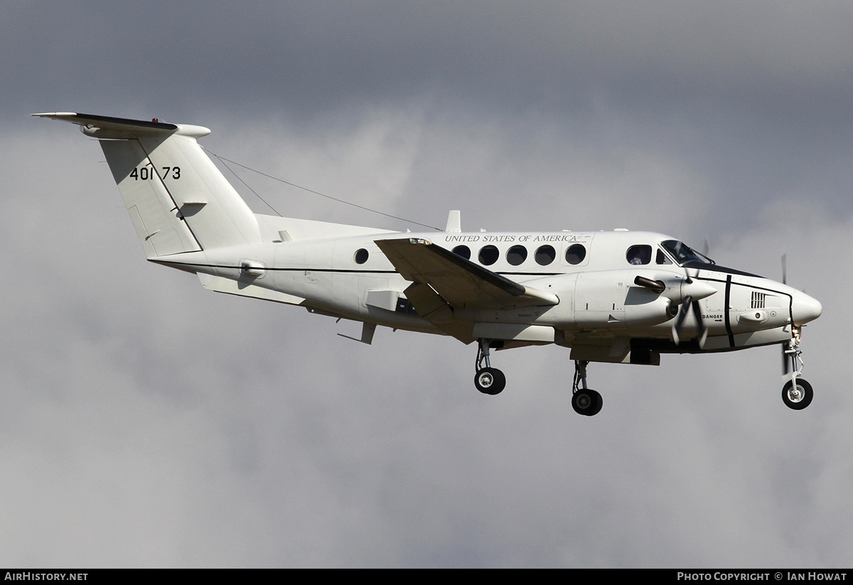 Aircraft Photo of 84-0173 / 40173 | Beech C-12U-3 Huron (B200C) | USA - Army | AirHistory.net #129822