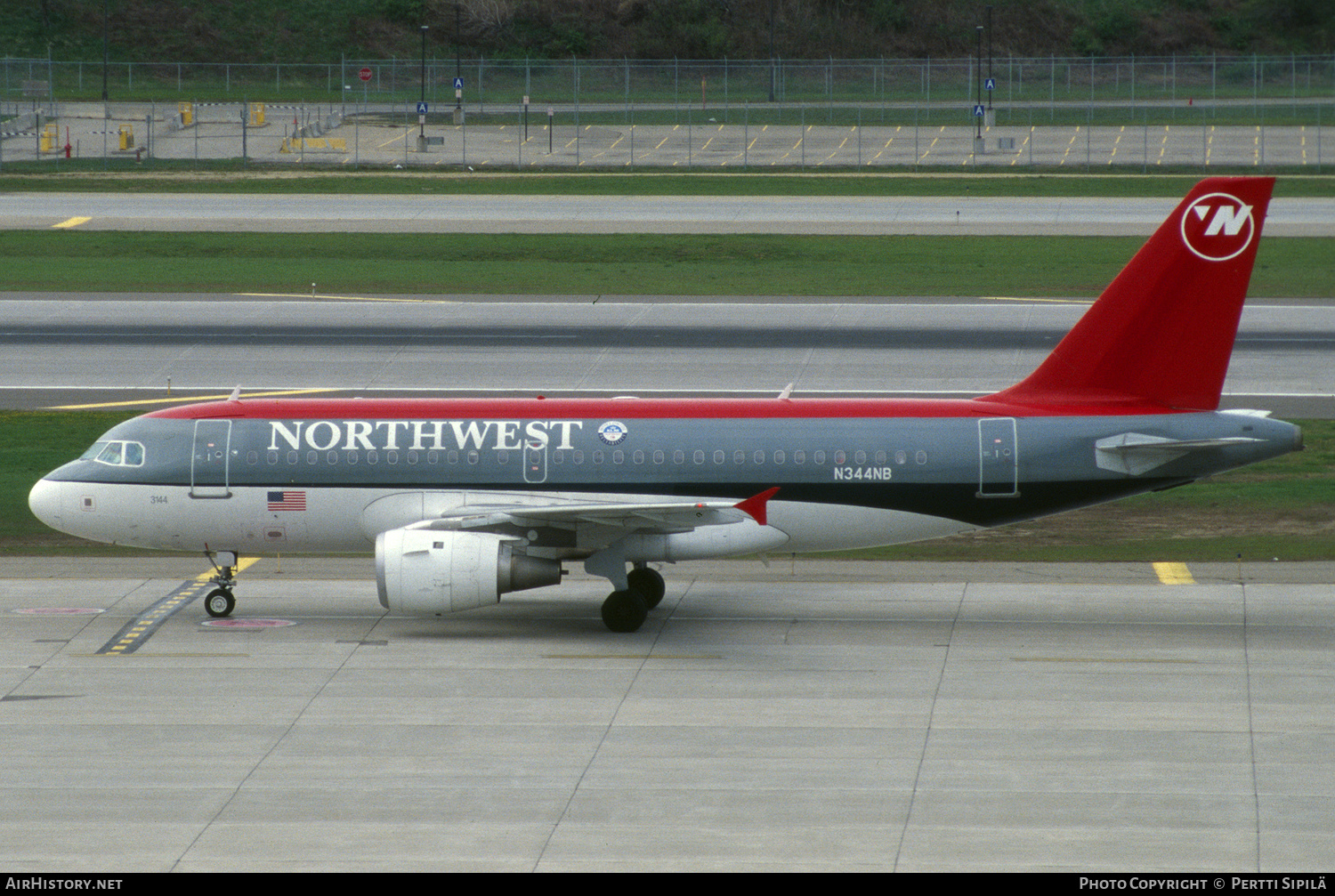 Aircraft Photo of N344NB | Airbus A319-114 | Northwest Airlines | AirHistory.net #129873