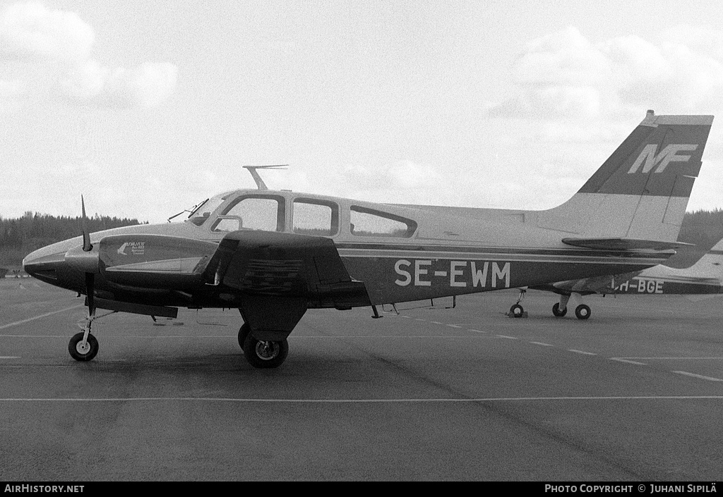 Aircraft Photo of SE-EWM | Beech B55 Baron (95-B55) | AirHistory.net #129939