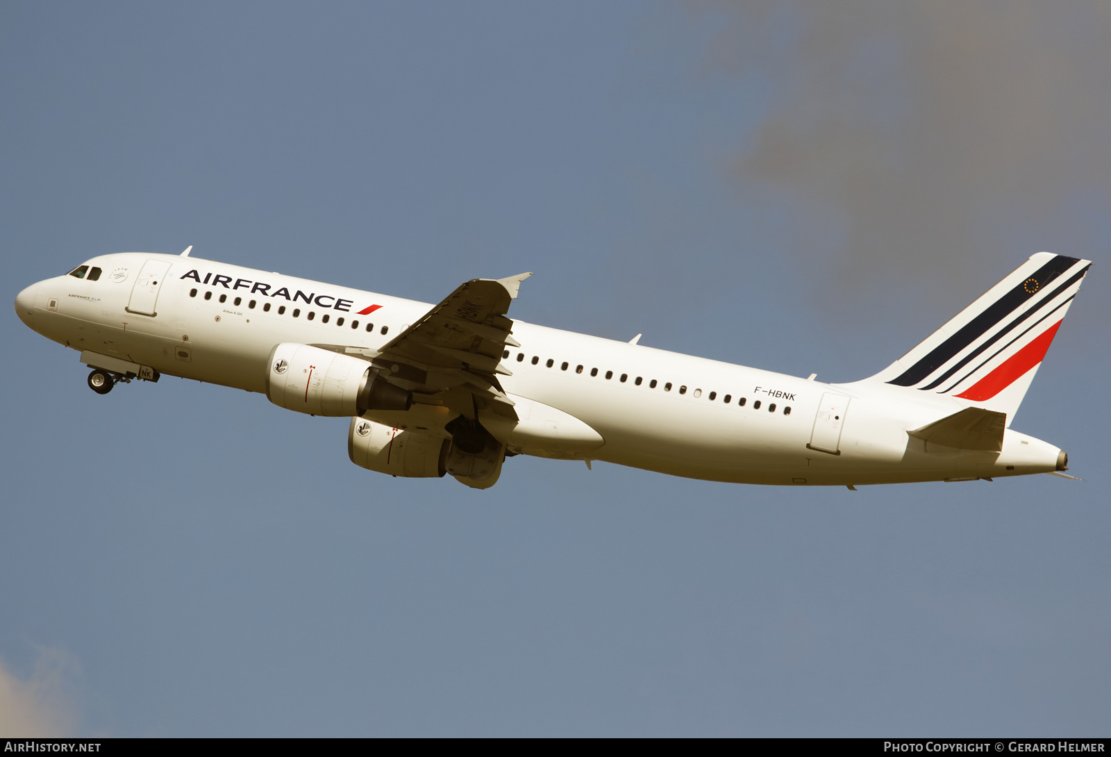 Aircraft Photo of F-HBNK | Airbus A320-214 | Air France | AirHistory.net #129955